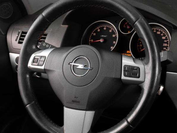 Opel Astra H Рестайлинг с пробегом 2010 года, цена 589 000 рублей, 237440 км, универсал, Автокод Объявления