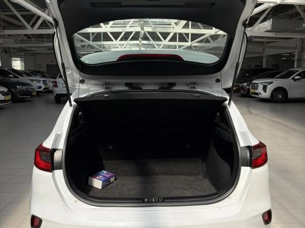 Kia Ceed III Рестайлинг с пробегом 2022 года, цена 2 010 000 рублей, 54763 км, хэтчбек, Автокод Объявления