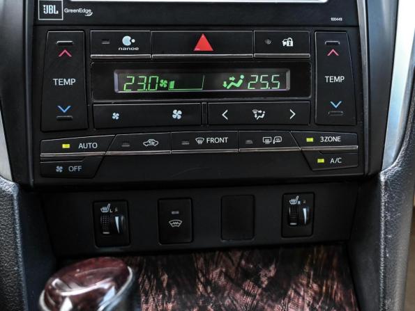 Toyota Camry VII (XV50) Рестайлинг с пробегом 2015 года, цена 1 884 000 рублей, 148386 км, седан, Автокод Объявления