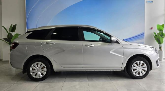 Lada (ВАЗ) Vesta I Рестайлинг (NG) с пробегом 2024 года, цена 1 449 000 рублей, 60930 км, универсал, Автокод Объявления