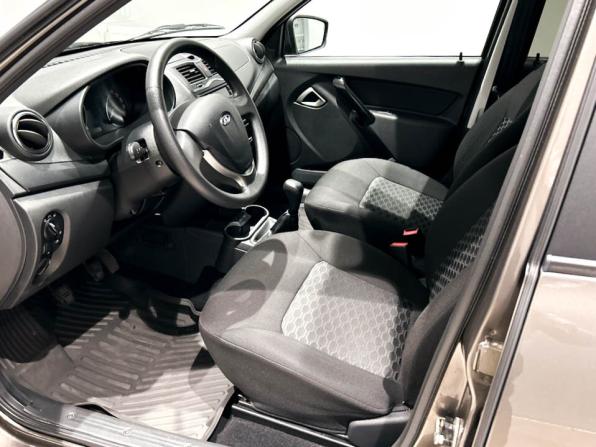 Lada (ВАЗ) Granta I Рестайлинг с пробегом 2019 года, цена 736 044 рубля, 37859 км, седан, Автокод Объявления
