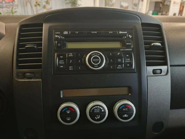 Nissan Navara (Frontier) III (D40) Рестайлинг с пробегом 2010 года, цена 1 360 000 рублей, 260000 км, пикап, Автокод Объявления