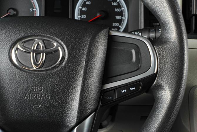 Toyota HiAce H300 с пробегом 2021 года, цена 5 149 000 рублей, 151000 км, минивэн, Автокод Объявления