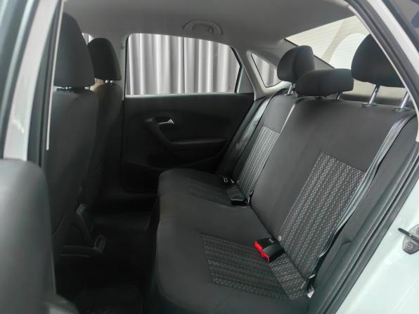 Volkswagen Polo V Рестайлинг с пробегом 2019 года, цена 1 097 000 рублей, 92278 км, седан, Автокод Объявления