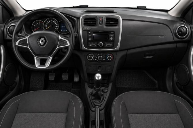 Renault Logan II Рестайлинг с пробегом 2022 года, цена 879 000 рублей, 163000 км, седан, Автокод Объявления