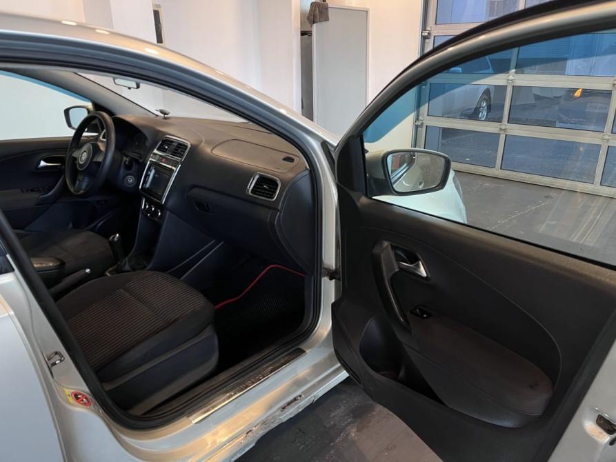 Volkswagen Polo V Чебоксары  - изображение 27