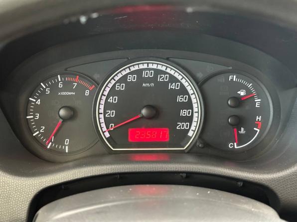 Suzuki Swift III с пробегом 2006 года, цена 617 000 рублей, 235817 км, хэтчбек, Автокод Объявления