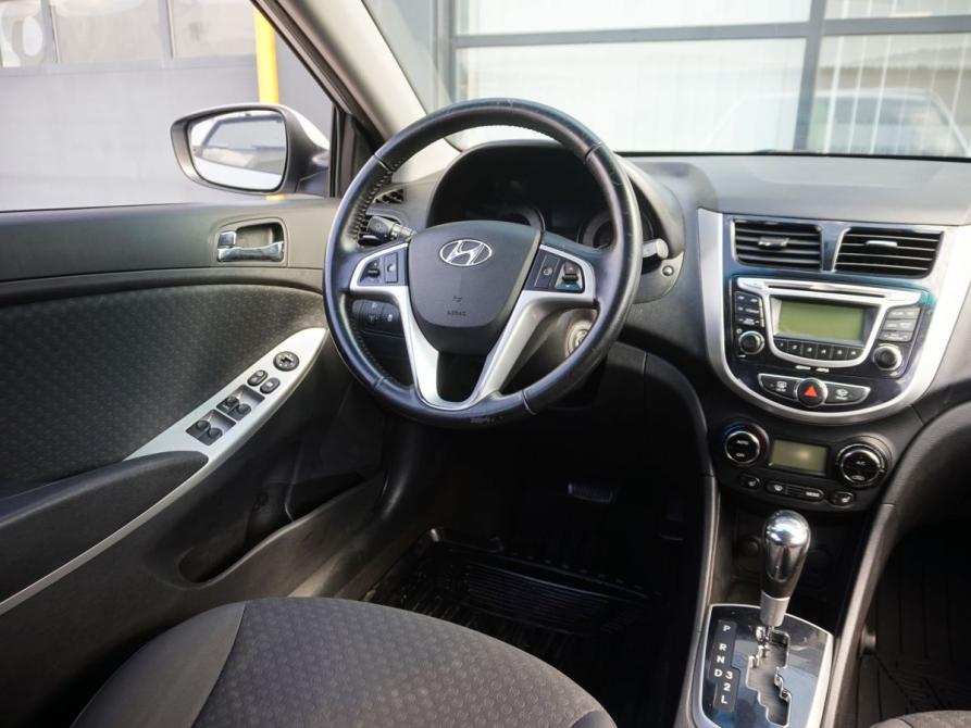 Hyundai Solaris I Москва  - изображение 13