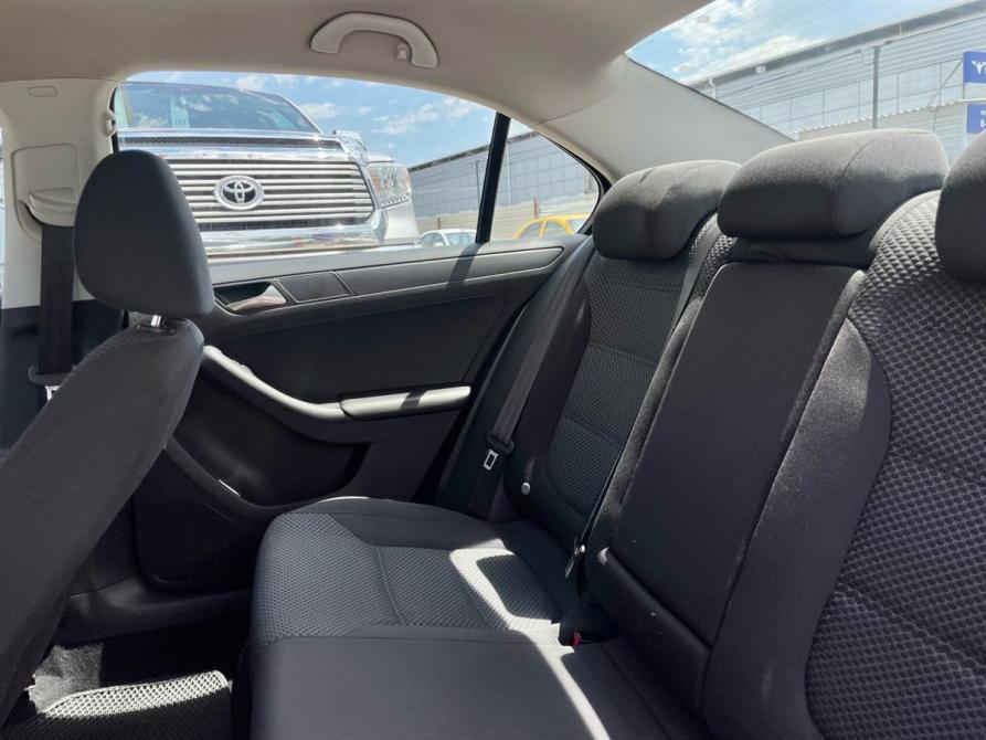 Volkswagen Jetta VI Рестайлинг Краснодар  - изображение 21