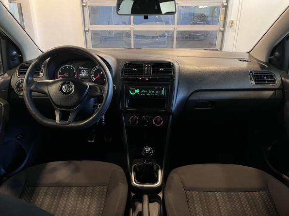 Volkswagen Polo V Рестайлинг с пробегом 2018 года, цена 595 000 рублей, 96161 км, седан, Автокод Объявления