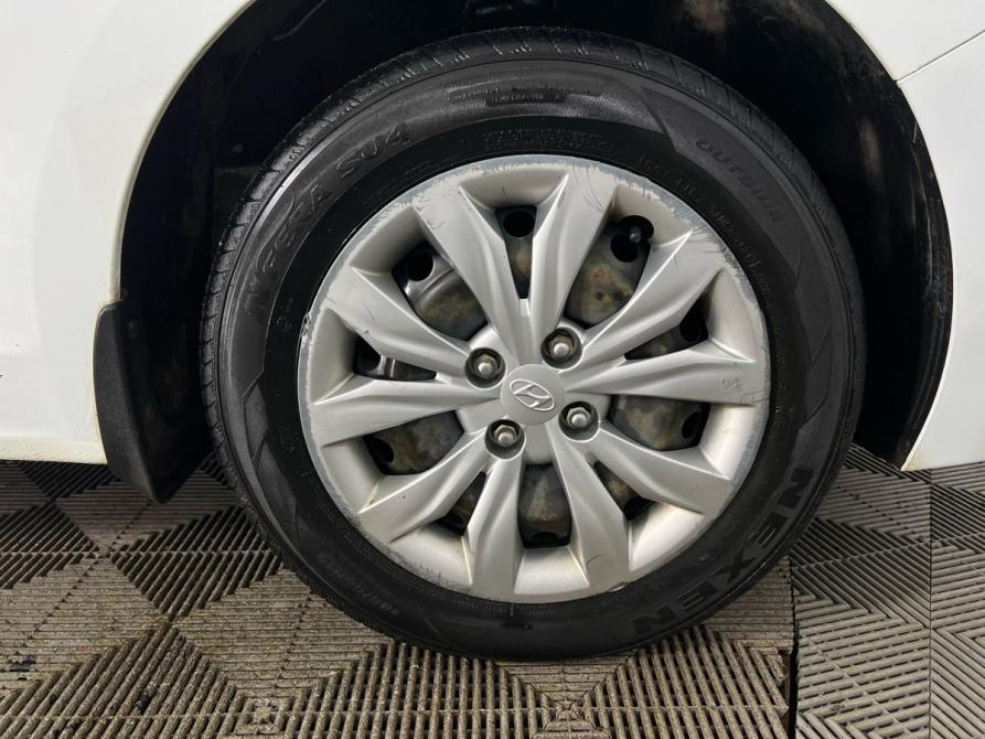 Hyundai Solaris II Архангельск  - изображение 16