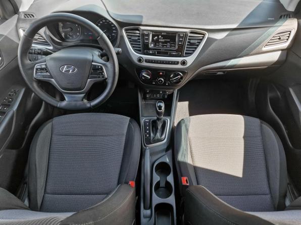 Hyundai Solaris II с пробегом 2017 года, цена 1 169 000 рублей, 209425 км, седан, Автокод Объявления