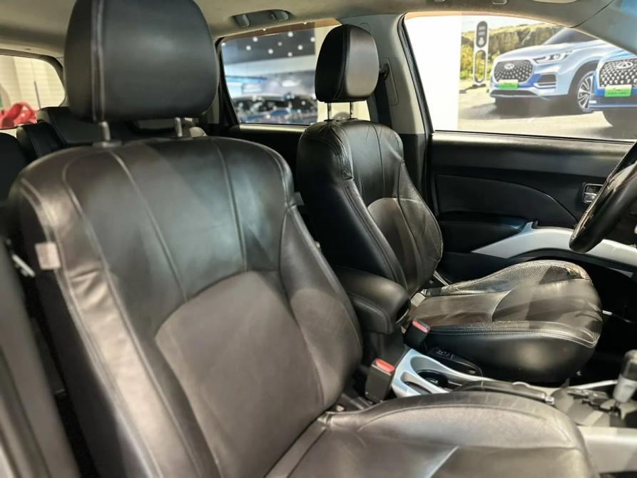 Mitsubishi Outlander II Новосибирск  - изображение 17