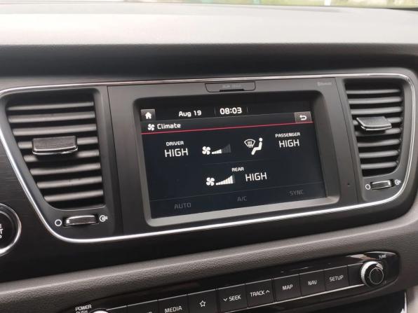 Kia Carnival III с пробегом 2017 года, цена 2 399 000 рублей, 167537 км, минивэн, Автокод Объявления