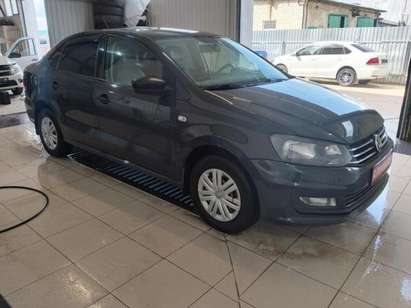 Volkswagen Polo V Рестайлинг с пробегом 2016 года, цена 799 000 рублей, 178000 км, седан, Автокод Объявления