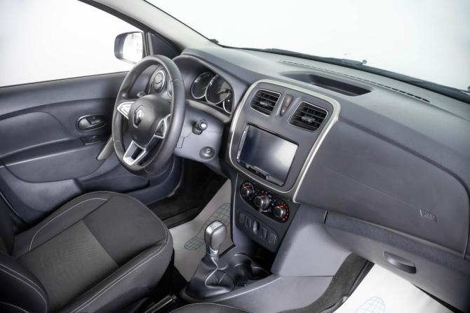 Renault Sandero II Рестайлинг с пробегом 2021 года, цена 1 299 000 рублей, 116727 км, хэтчбек, Автокод Объявления