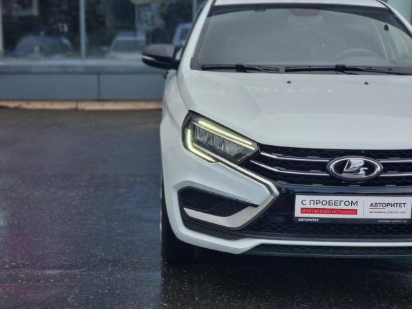 Lada (ВАЗ) Vesta I Рестайлинг (NG) с пробегом 2023 года, цена 1 369 000 рублей, 23358 км, седан, Автокод Объявления