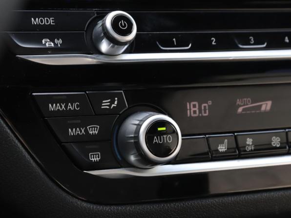 BMW 5 серии VII (G30/G31/G38) с пробегом 2018 года, цена 2 990 000 рублей, 216719 км, седан, Автокод Объявления