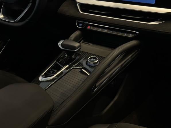 Geely Monjaro I с пробегом 2024 года, цена 4 049 900 рублей, 599 км, внедорожник, Автокод Объявления