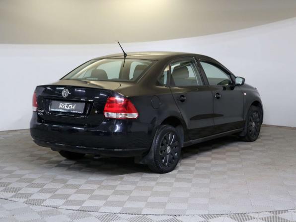 Volkswagen Polo V с пробегом 2013 года, цена 845 000 рублей, 124984 км, седан, Автокод Объявления