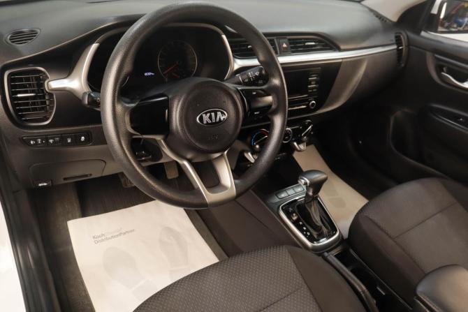 Kia Rio IV Рестайлинг с пробегом 2021 года, цена 1 779 000 рублей, 80300 км, седан, Автокод Объявления