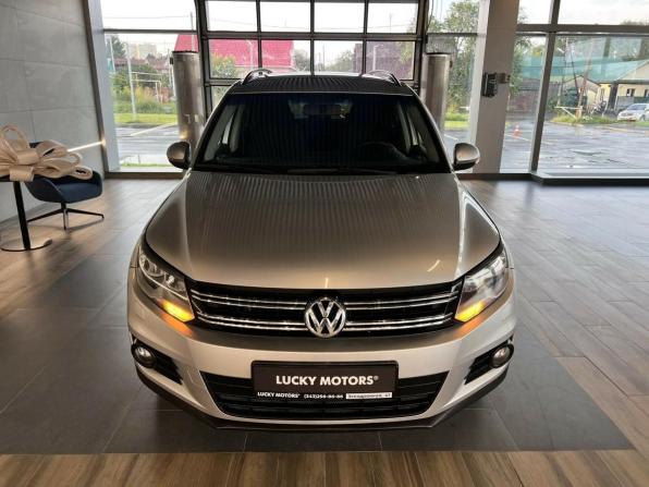 Volkswagen Tiguan I Рестайлинг с пробегом 2012 года, цена 995 000 рублей, 244902 км, внедорожник, Автокод Объявления