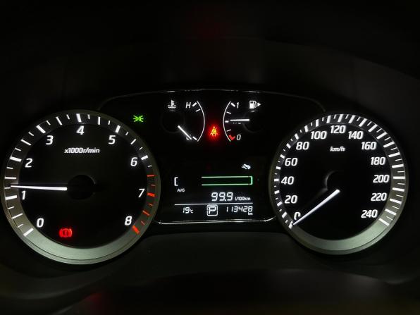 Nissan Tiida II с пробегом 2015 года, цена 1 050 000 рублей, 113428 км, хэтчбек, Автокод Объявления
