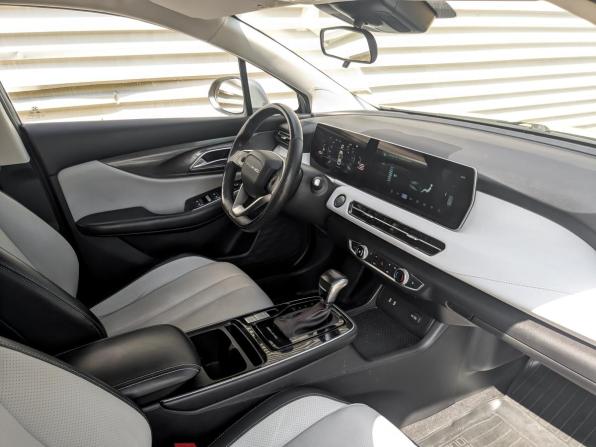 BAIC U5 Plus с пробегом 2024 года, цена 895 000 рублей, 138282 км, седан, Автокод Объявления