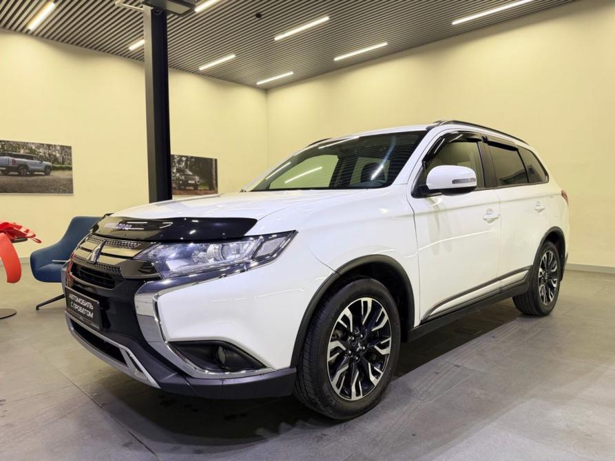 Mitsubishi Outlander III Рестайлинг 3 Новосибирск  - изображение 1