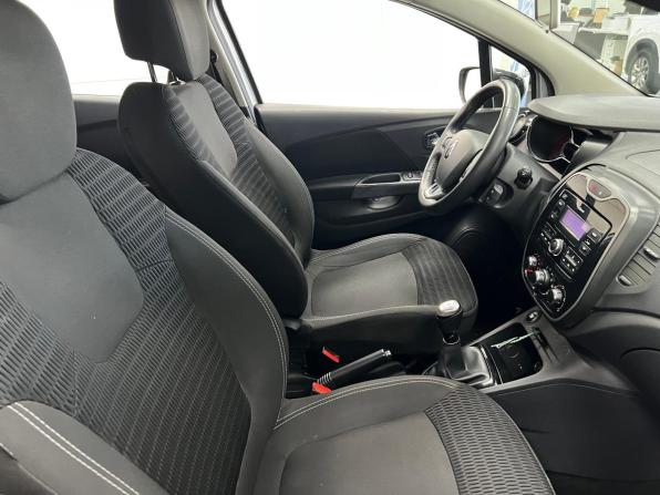 Renault Kaptur I с пробегом 2019 года, цена 1 499 000 рублей, 135894 км, внедорожник, Автокод Объявления