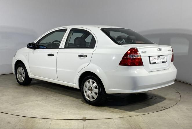 Chevrolet Aveo II с пробегом 2011 года, цена 350 000 рублей, 251262 км, седан, Автокод Объявления
