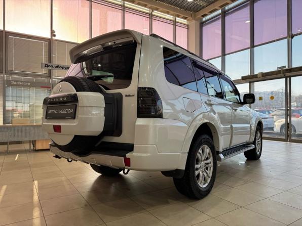 Mitsubishi Pajero IV Рестайлинг 1 с пробегом 2013 года, цена 2 290 000 рублей, 165675 км, внедорожник, Автокод Объявления