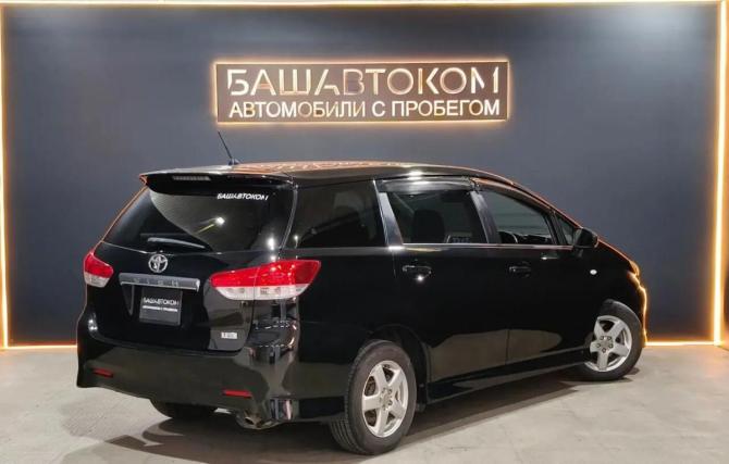 Toyota Wish II с пробегом 2010 года, цена 1 230 000 рублей, 205022 км, минивэн, Автокод Объявления