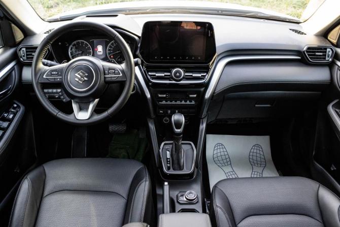 Suzuki Grand Vitara III с пробегом 2025 года, цена 4 462 000 рублей, 3138 км, внедорожник, Автокод Объявления