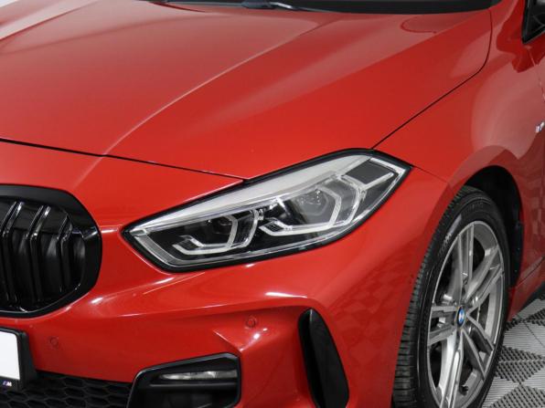 BMW 1 серии III (F40) с пробегом 2019 года, цена 2 480 000 рублей, 107000 км, хэтчбек, Автокод Объявления