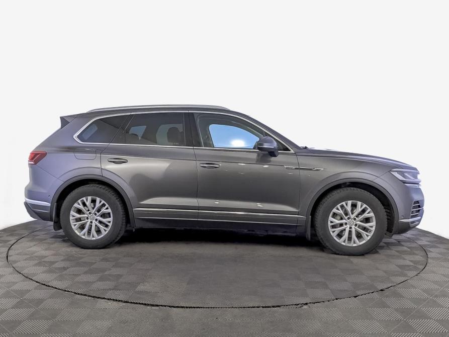 Volkswagen Touareg III Москва  - изображение 4