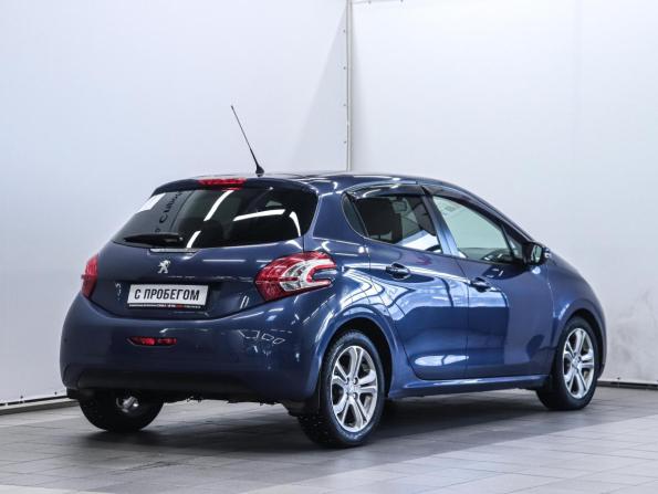 Peugeot 208 I с пробегом 2013 года, цена 700 000 рублей, 151846 км, хэтчбек, Автокод Объявления