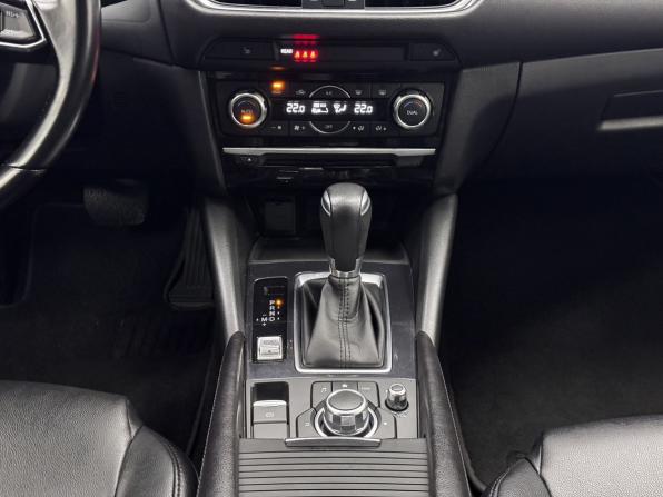 Mazda 6 III (GJ) Рестайлинг с пробегом 2017 года, цена 1 979 000 рублей, 74953 км, седан, Автокод Объявления