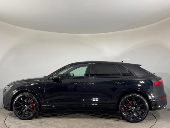 Audi Q8 I (4M) Рестайлинг с пробегом 2024 года, цена 12 350 000 рублей, 50 км, внедорожник, Автокод Объявления