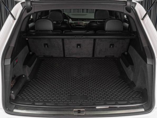Audi Q7 II (4M) с пробегом 2018 года, цена 3 769 000 рублей, 140727 км, внедорожник, Автокод Объявления