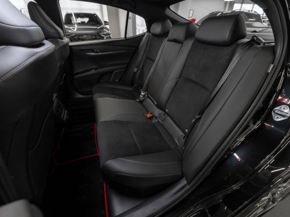 Toyota Camry IX (XV80) China Market с пробегом 2026 года, цена 4 350 000 рублей, 20 км, седан, Автокод Объявления