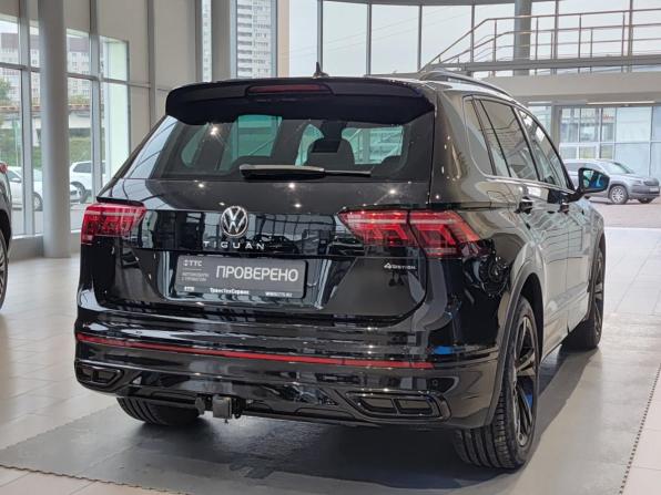 Volkswagen Tiguan II Рестайлинг с пробегом 2021 года, цена 4 090 000 рублей, 94158 км, внедорожник, Автокод Объявления