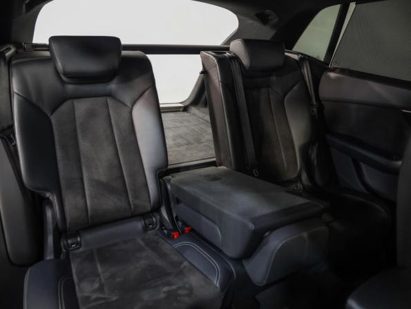 Audi Q8 I (4M) с пробегом 2021 года, цена 5 399 000 рублей, 189332 км, внедорожник, Автокод Объявления