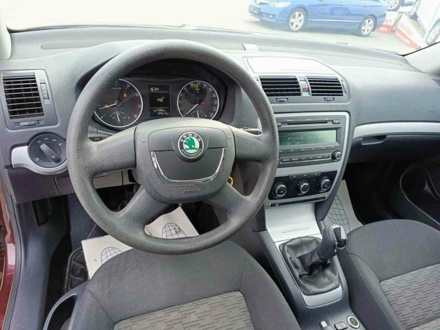 Skoda Octavia II (A5) Рестайлинг Тюмень  - изображение 15