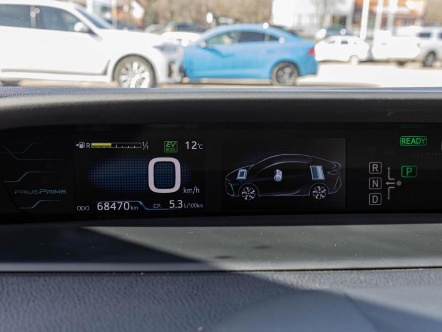 Toyota Prius IV (XW50) Краснодар  - изображение 17