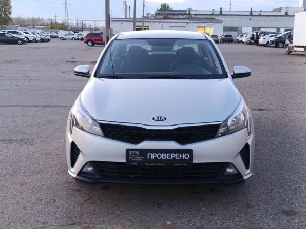 Kia Rio IV Рестайлинг с пробегом 2021 года, цена 1 790 000 рублей, 62000 км, седан, Автокод Объявления