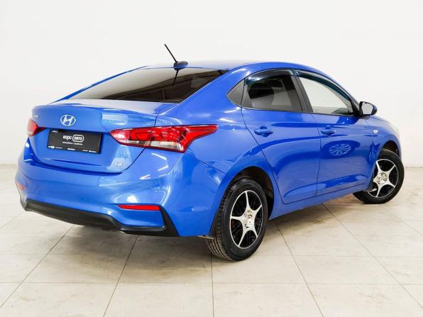 Hyundai Solaris II с пробегом 2018 года, цена 1 270 000 рублей, 114603 км, седан, Автокод Объявления