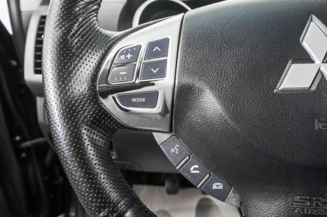 Mitsubishi Outlander II с пробегом 2008 года, цена 939 000 рублей, 288400 км, внедорожник, Автокод Объявления