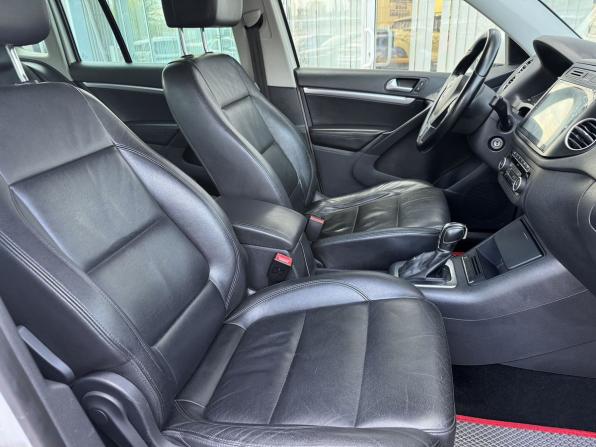 Volkswagen Tiguan I Рестайлинг с пробегом 2012 года, цена 1 200 000 рублей, 231000 км, внедорожник, Автокод Объявления
