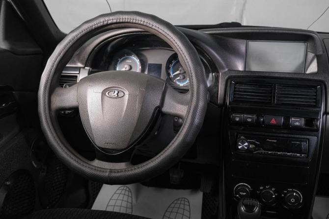 Lada (ВАЗ) Priora I Рестайлинг с пробегом 2014 года, цена 569 000 рублей, 245000 км, седан, Автокод Объявления